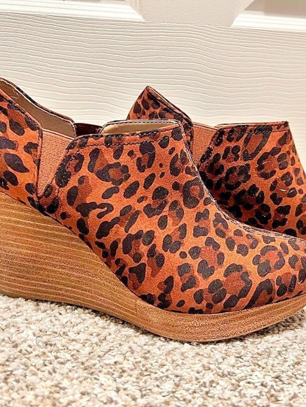Dr. Scholl's Tyra Leopard Print Ankle Boot Wedge Booties Brown & Black